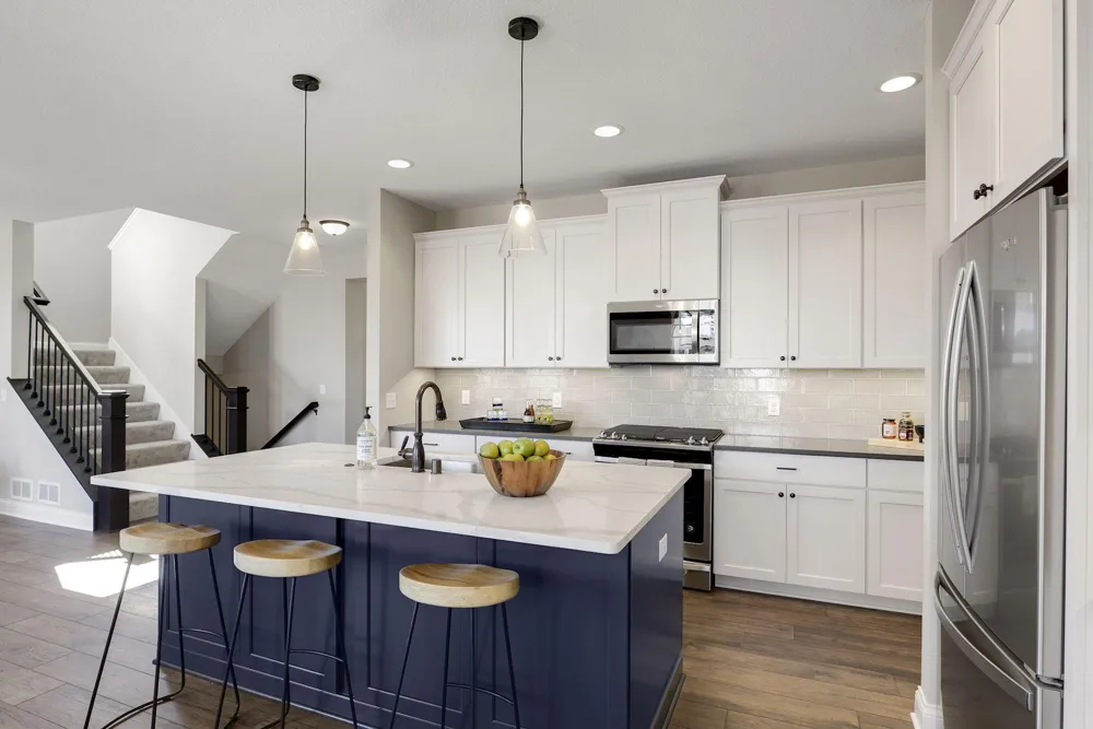 4604 Meadowview Lane Minnetrista, MN 55331