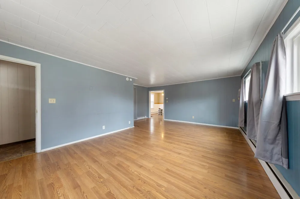 118 1st Street SW Faribault, MN 55021