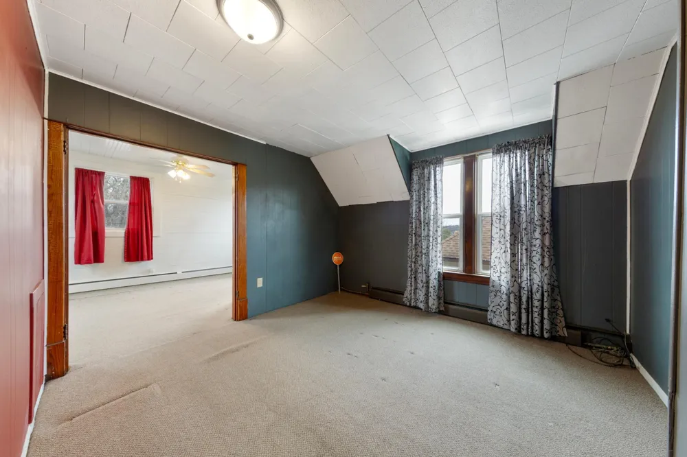 118 1st Street SW Faribault, MN 55021
