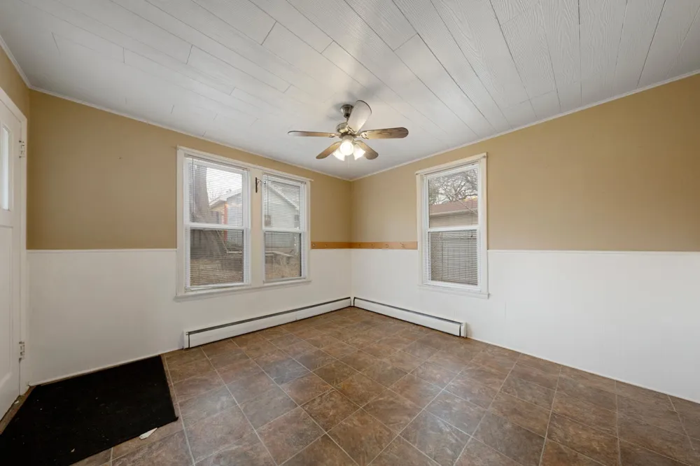 118 1st Street SW Faribault, MN 55021