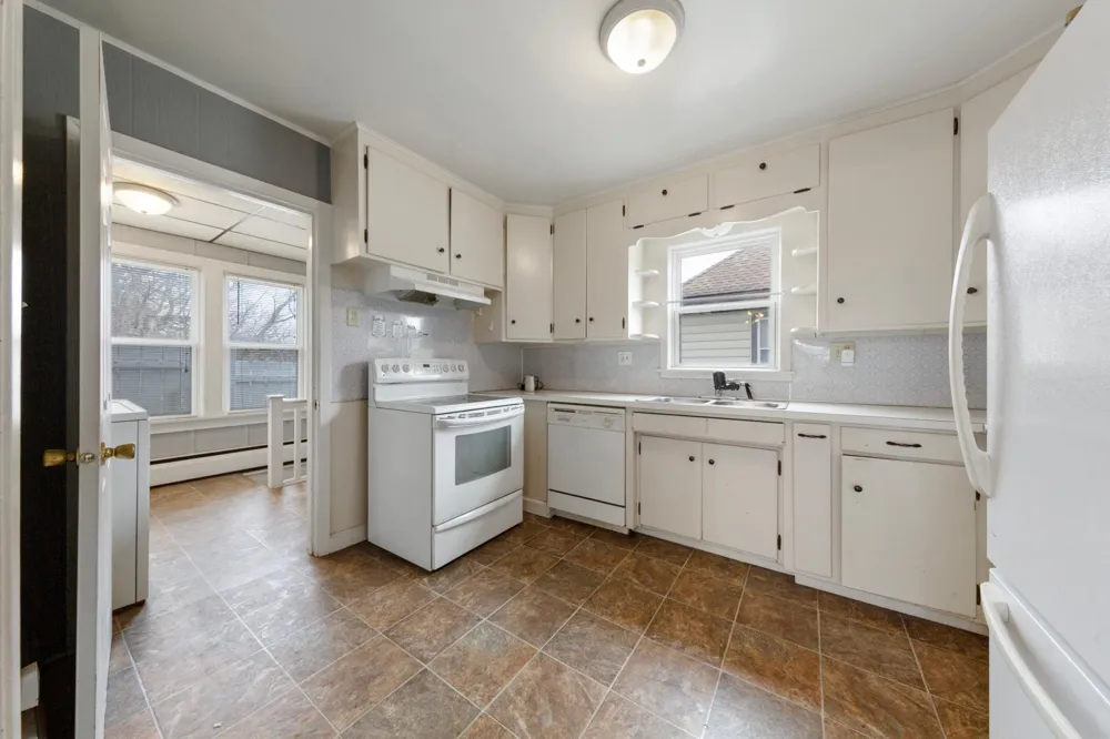 118 1st Street SW Faribault, MN 55021