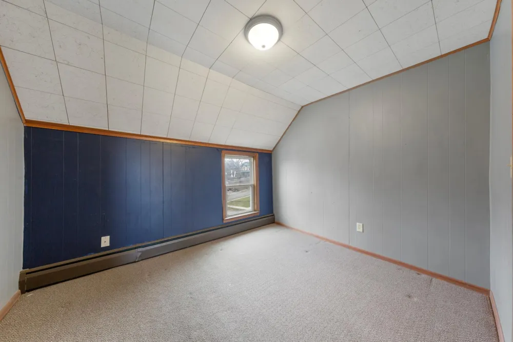 118 1st Street SW Faribault, MN 55021