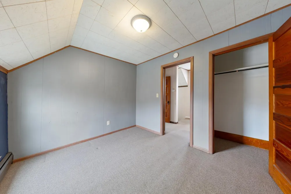 118 1st Street SW Faribault, MN 55021