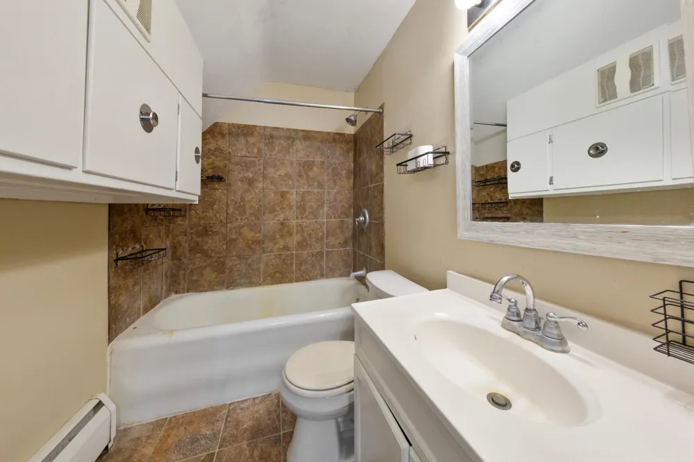 118 1st Street SW Faribault, MN 55021