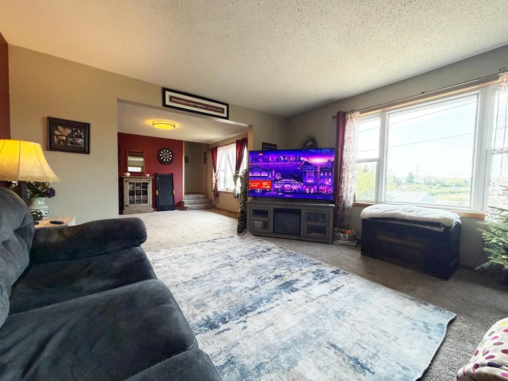 1201 Emerson Avenue Cumberland, WI 54829