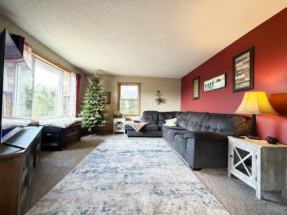 1201 Emerson Avenue Cumberland, WI 54829