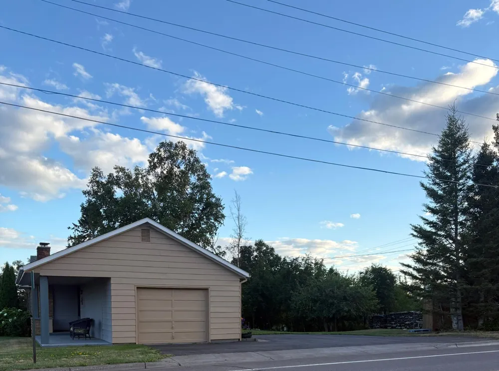 419 2nd Avenue W Grand Marais, MN 55604