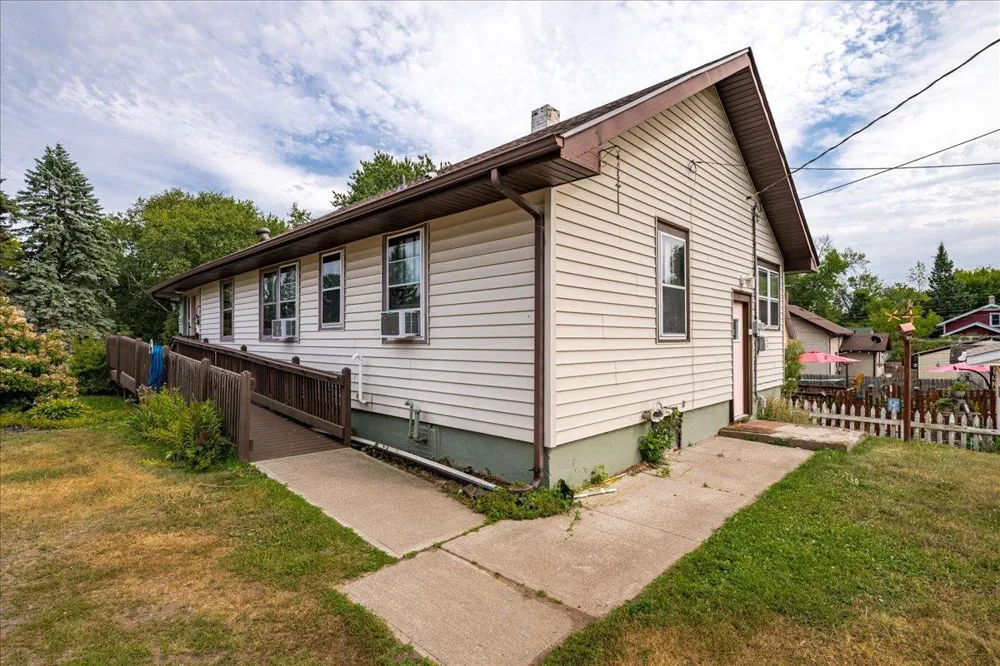 331 13th Street Cloquet, MN 55720