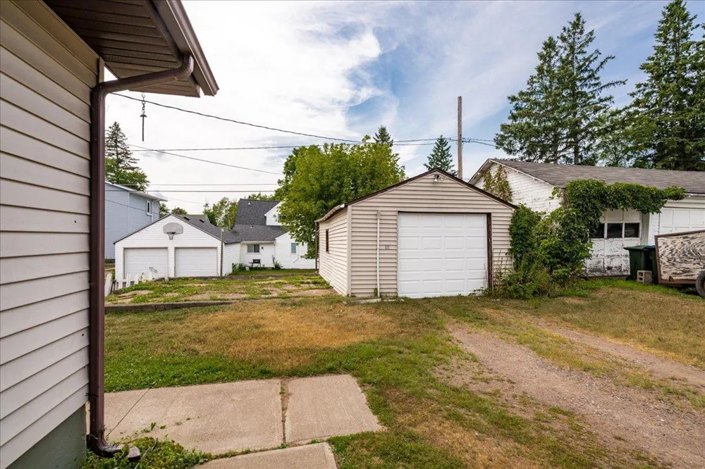 331 13th Street Cloquet, MN 55720