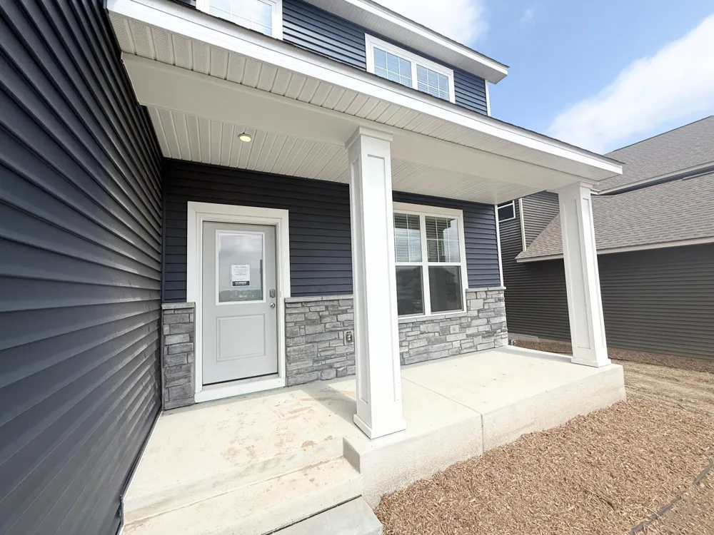 1979 Shady View Court Shakopee, MN 55379