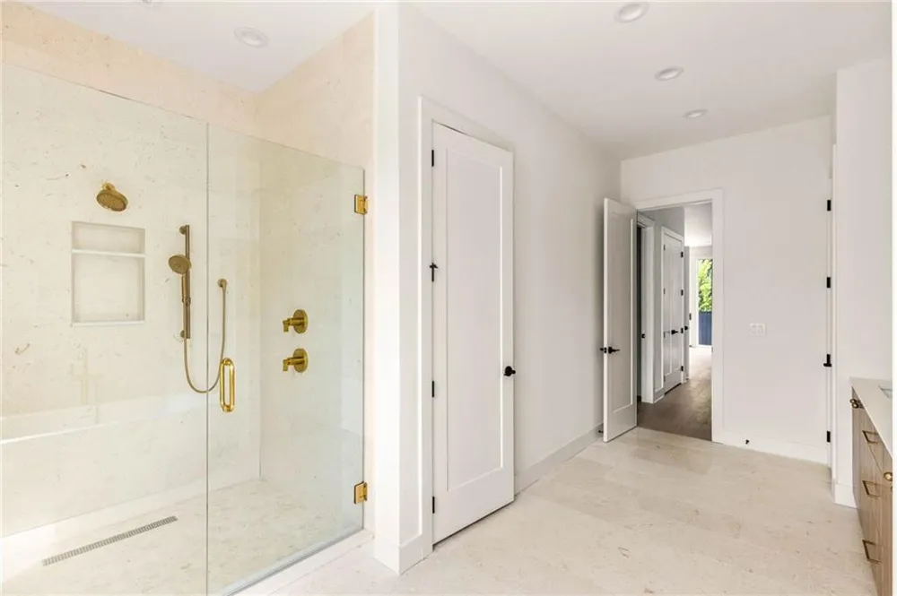 11548 Serenbe Lane Chattahoochee Hills, GA 30268