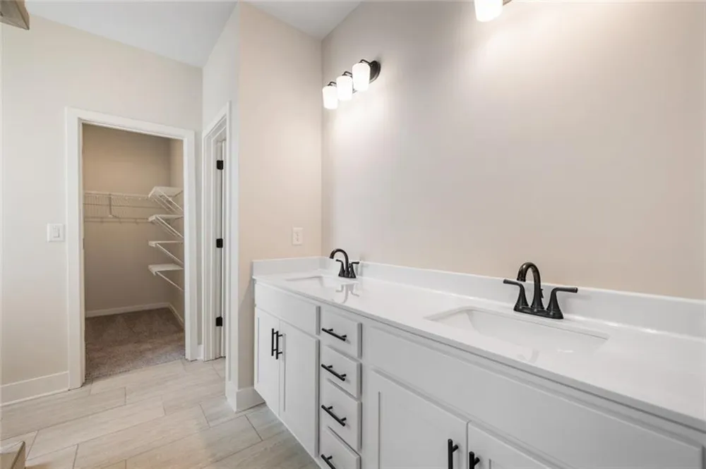 254 Wingate Drive Winder, GA 30680