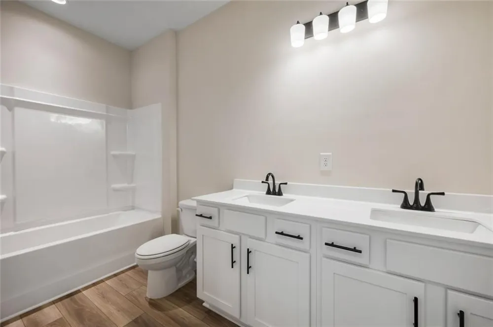 254 Wingate Drive Winder, GA 30680