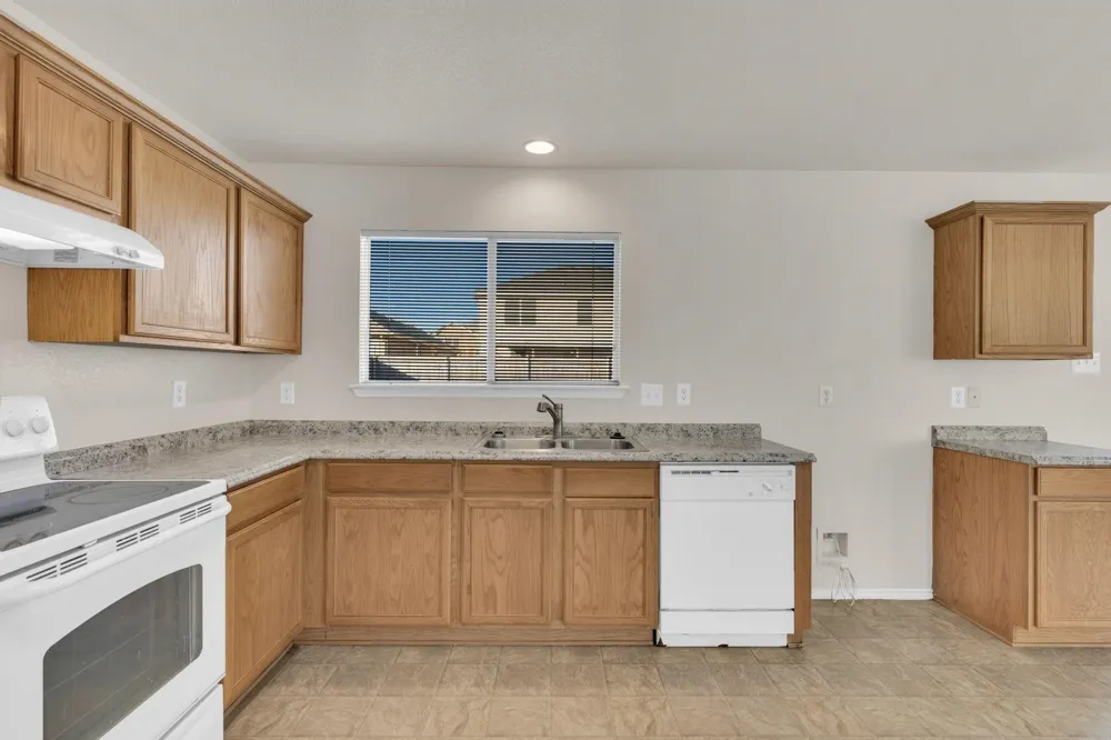 158 Washington Way Venus, TX 76084