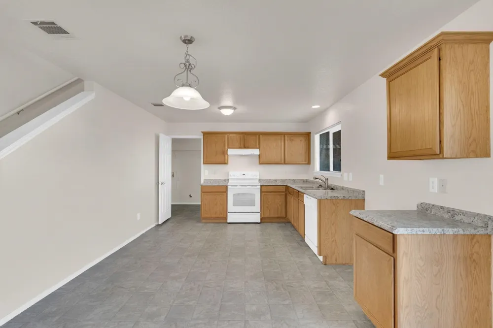 158 Washington Way Venus, TX 76084