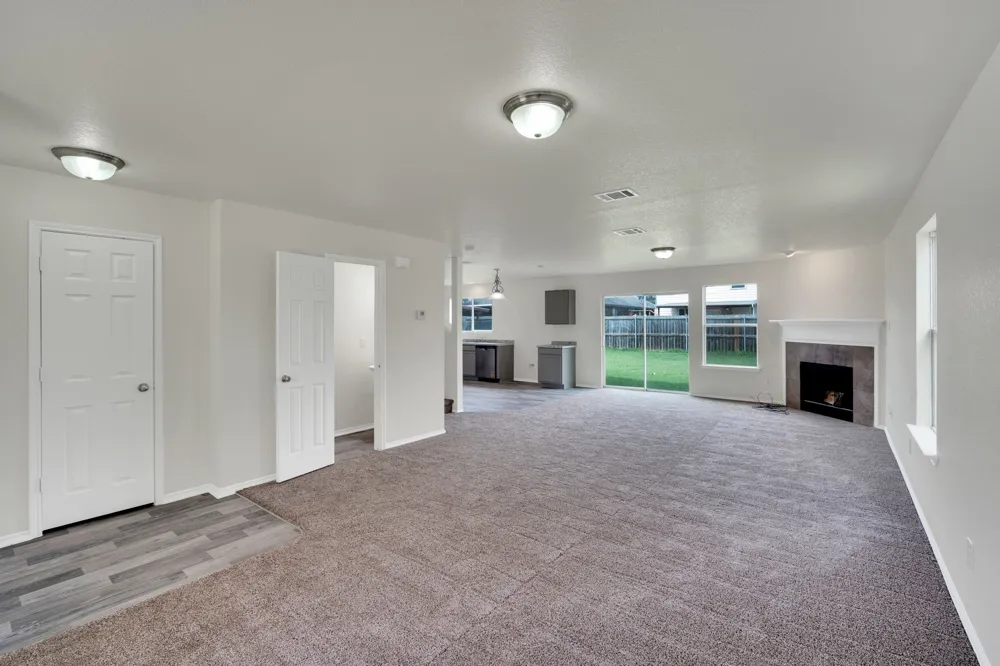 158 Washington Way Venus, TX 76084