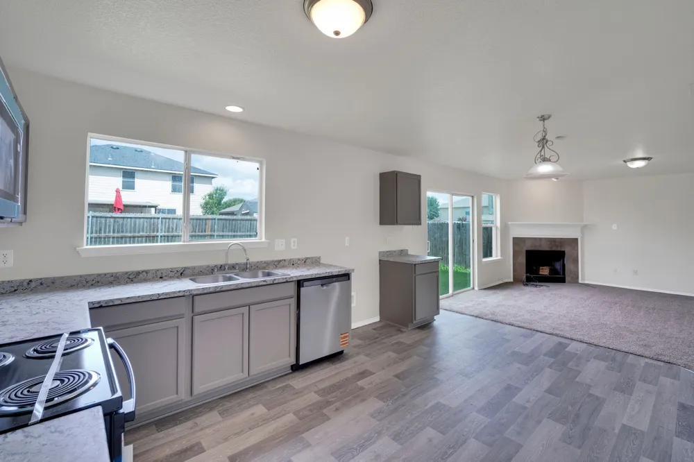 158 Washington Way Venus, TX 76084