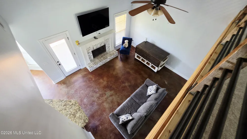 9567 Holly Springs Road Hernando, MS 38632