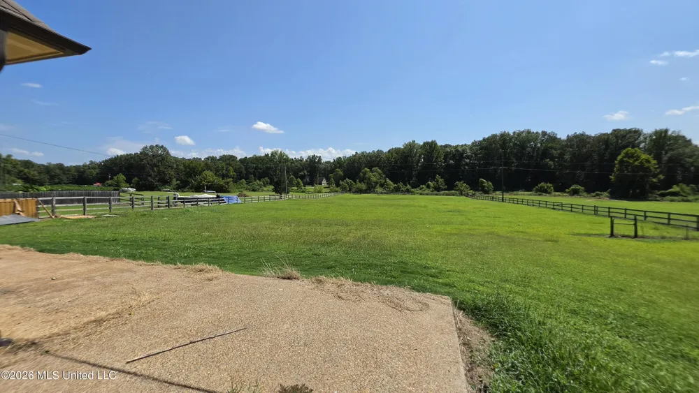 9567 Holly Springs Road Hernando, MS 38632