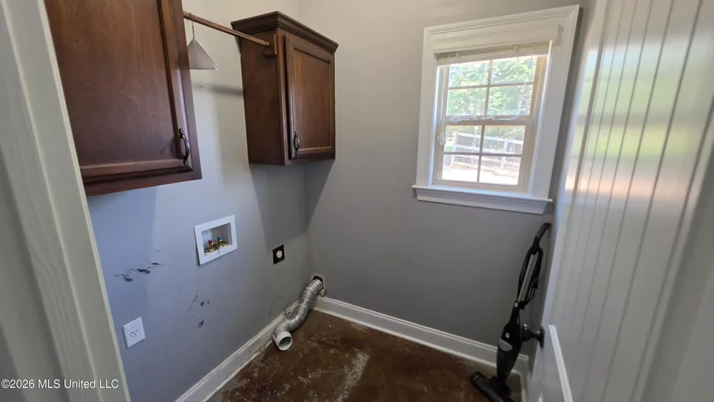9567 Holly Springs Road Hernando, MS 38632