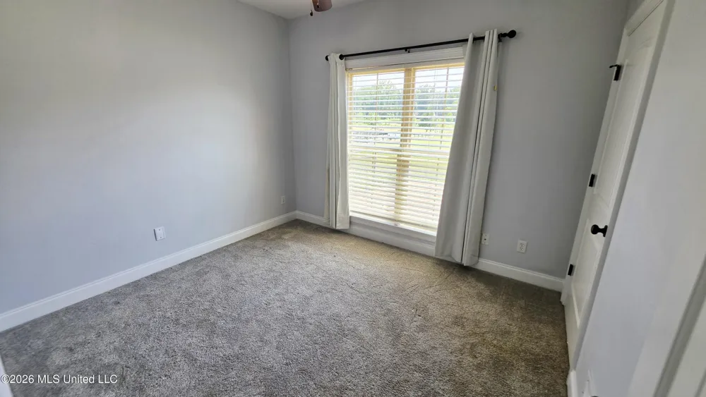 9567 Holly Springs Road Hernando, MS 38632