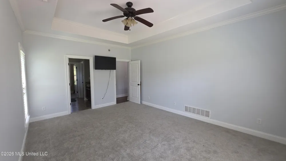 9567 Holly Springs Road Hernando, MS 38632