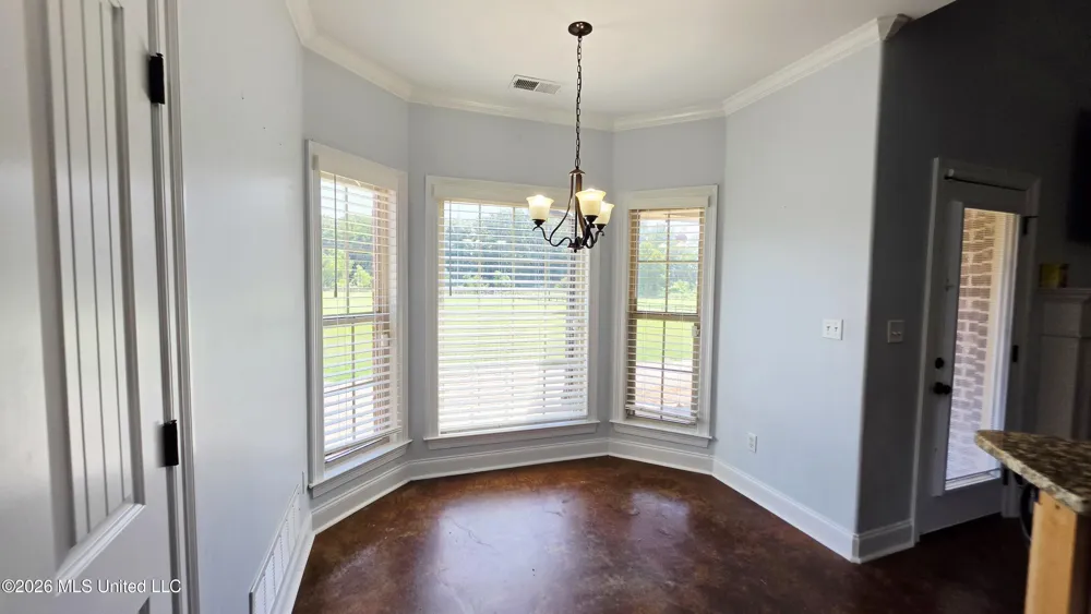 9567 Holly Springs Road Hernando, MS 38632