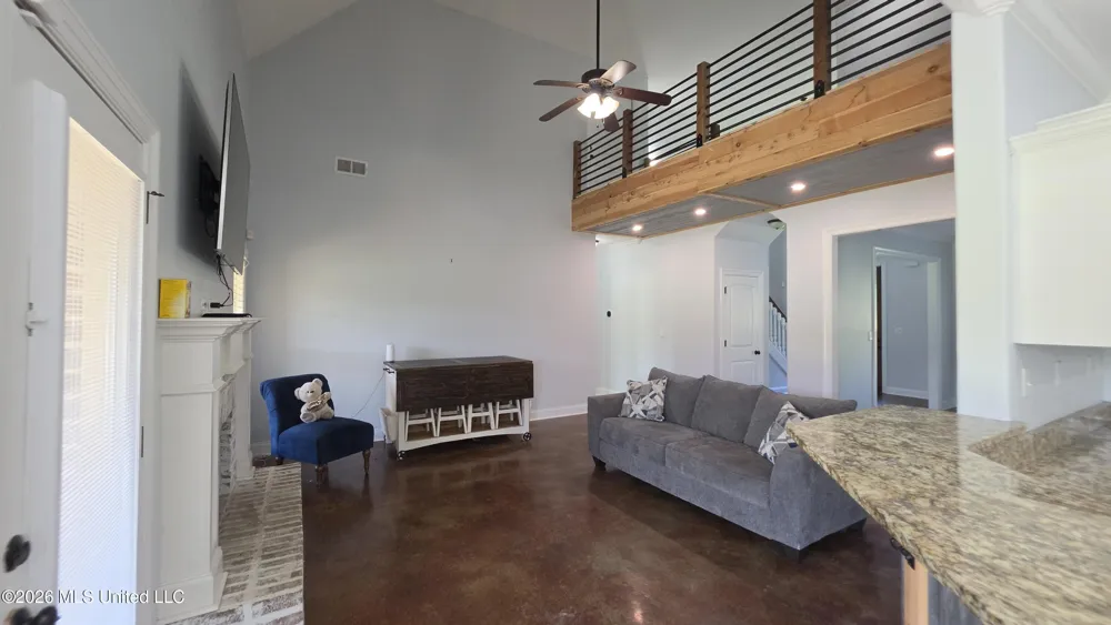 9567 Holly Springs Road Hernando, MS 38632