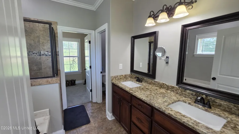 9567 Holly Springs Road Hernando, MS 38632