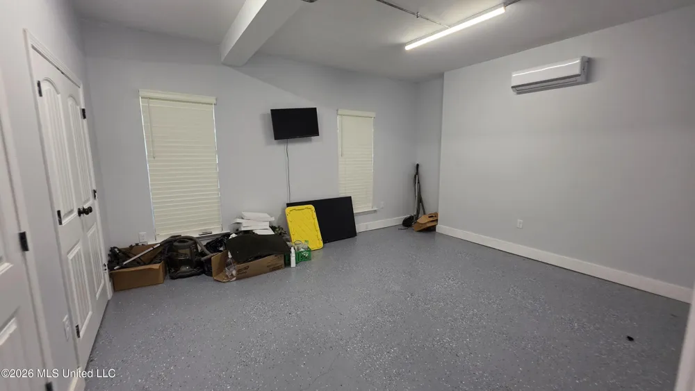 9567 Holly Springs Road Hernando, MS 38632