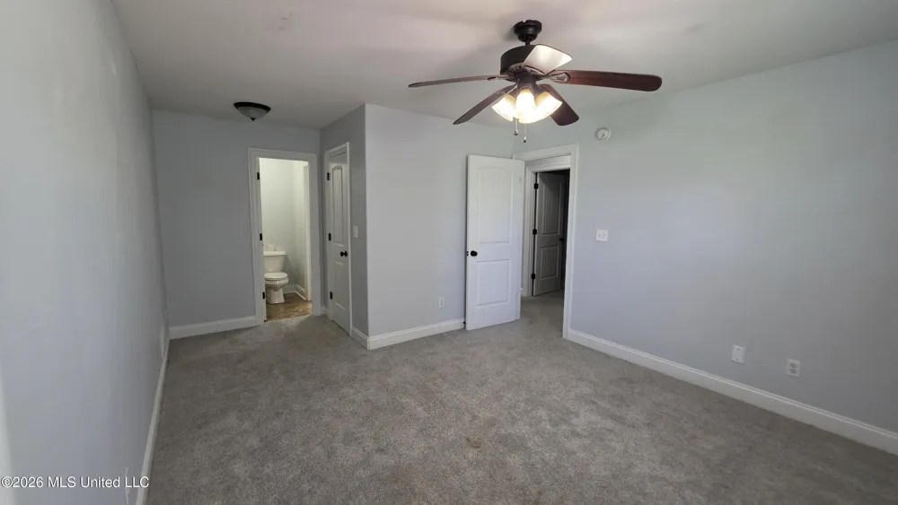 9567 Holly Springs Road Hernando, MS 38632