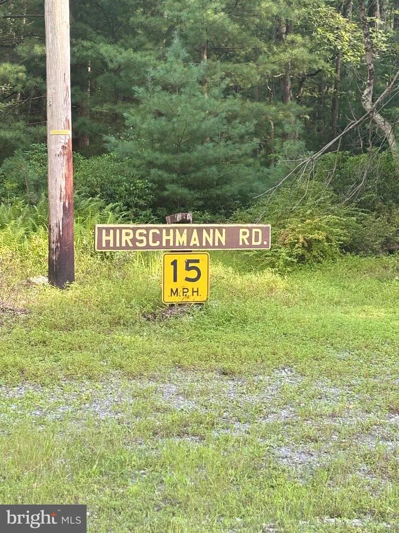 290 HIRSCHMANN ROAD Biglerville, PA 17307