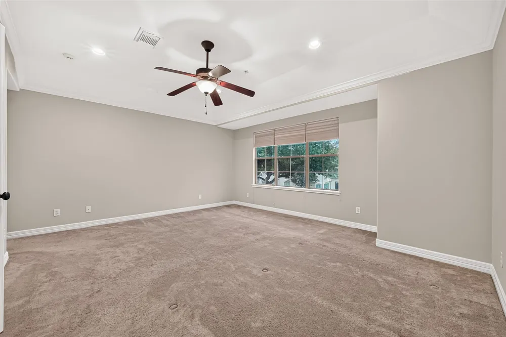 4307 Lake Walk Court Missouri City, TX 77459