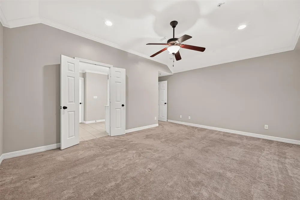 4307 Lake Walk Court Missouri City, TX 77459