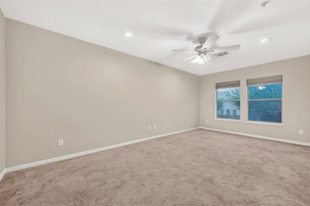 4307 Lake Walk Court Missouri City, TX 77459