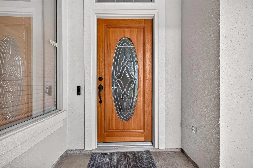 4307 Lake Walk Court Missouri City, TX 77459