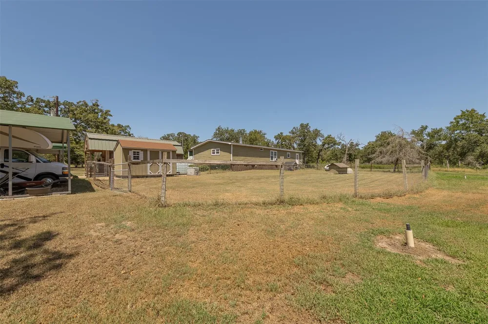 9658 Panther Creek Road Iola, TX 77861