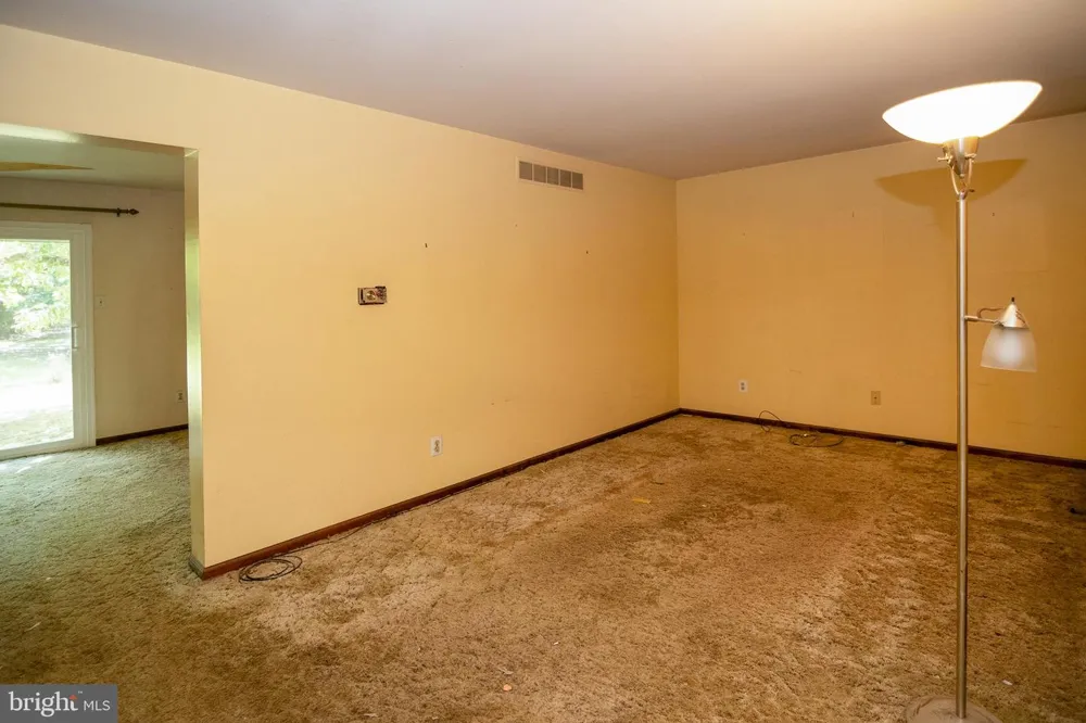 2334 RICHARDS AVENUE Atco, NJ 08004