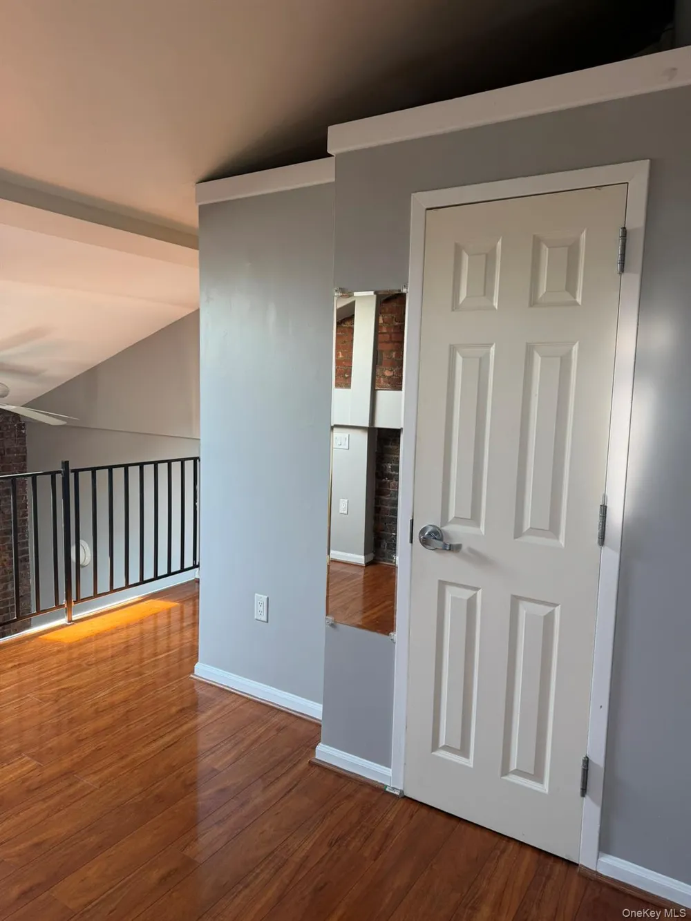94 4th Ave #314 Bay Shore, NY 11706