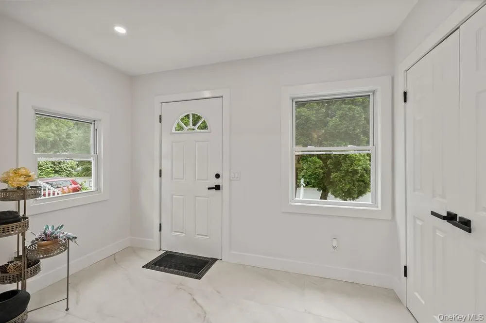 18 Anna Street Nyack, NY 10960