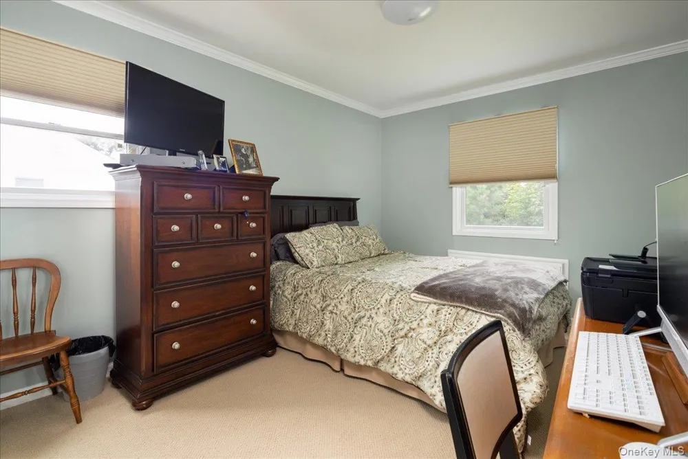 19 Jerold Street Plainview, NY 11803