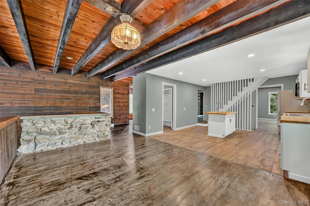 1199 Mombasha Road Monroe, NY 10950