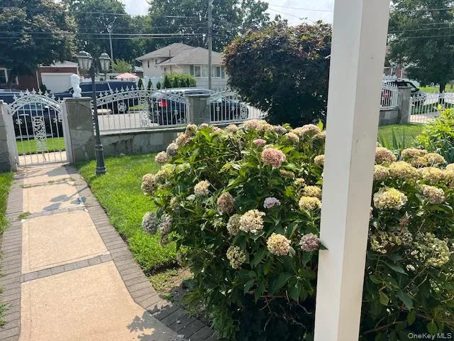 47 Brown Avenue Hempstead, NY 11550