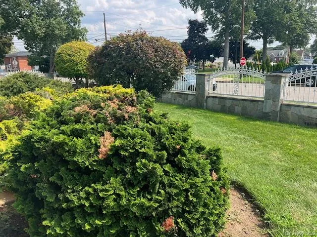 47 Brown Avenue Hempstead, NY 11550