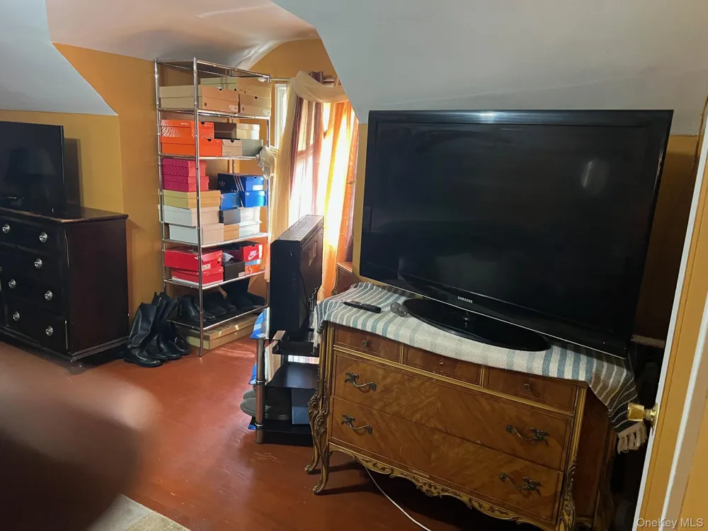 47 Brown Avenue Hempstead, NY 11550