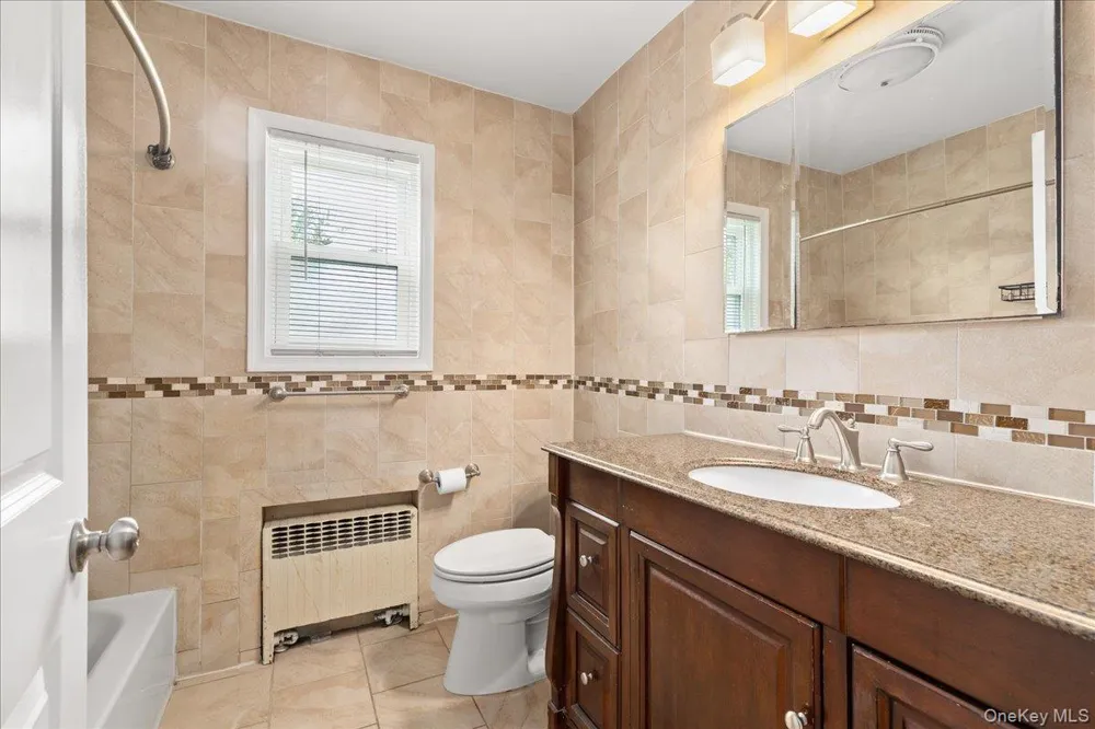 46 Riverdale Avenue Massapequa, NY 11758