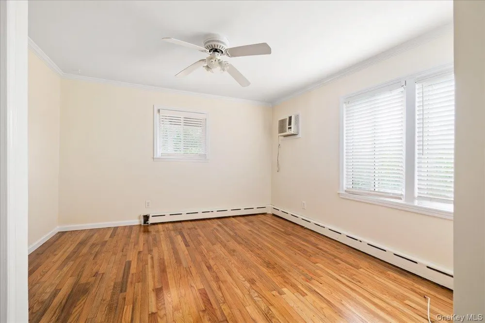 46 Riverdale Avenue Massapequa, NY 11758