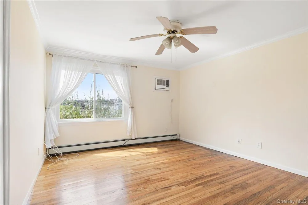 46 Riverdale Avenue Massapequa, NY 11758