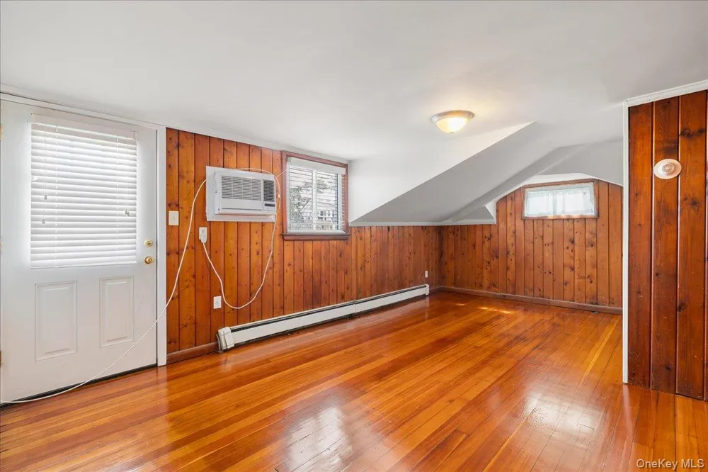 46 Riverdale Avenue Massapequa, NY 11758