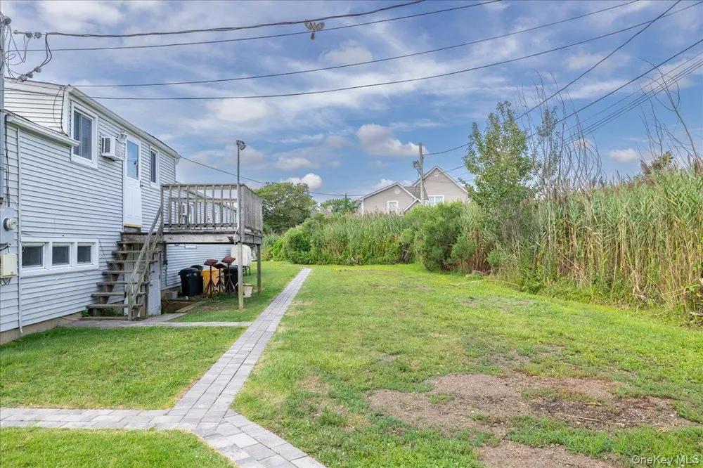 46 Riverdale Avenue Massapequa, NY 11758